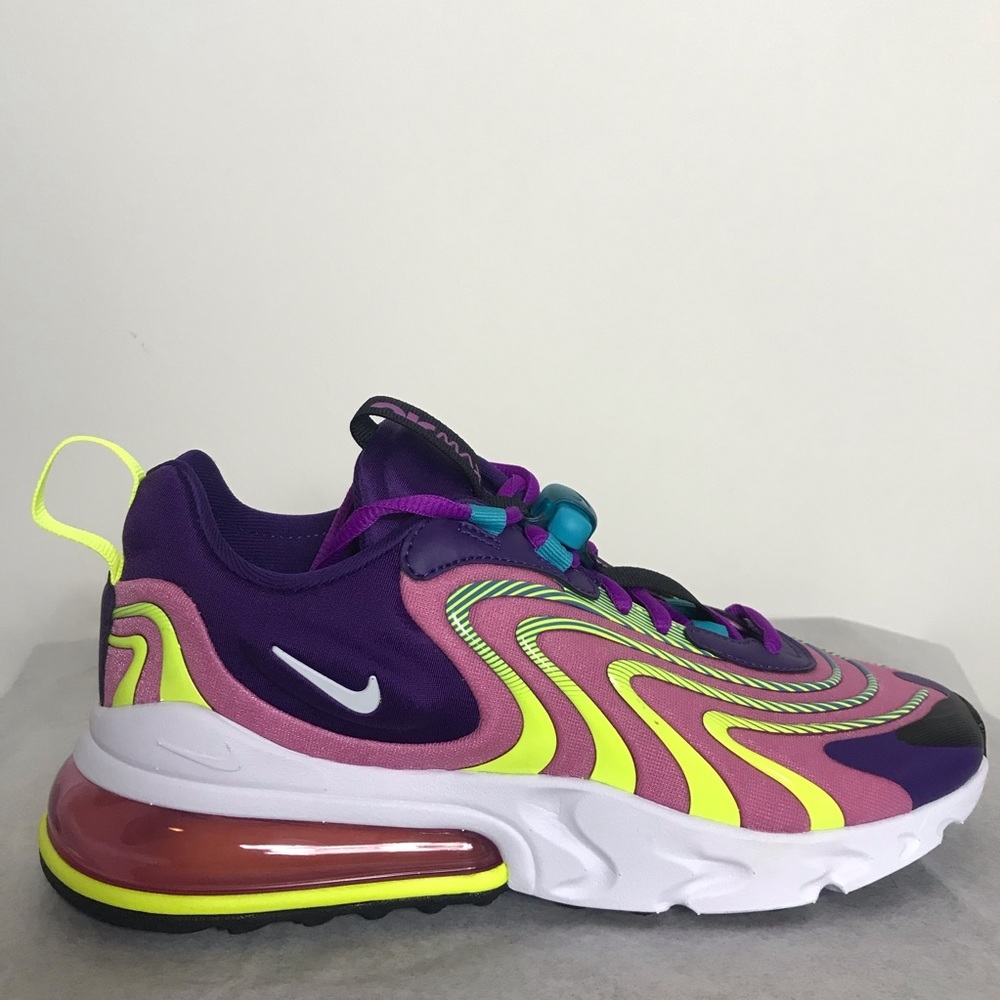 Nike Air Max 270 React